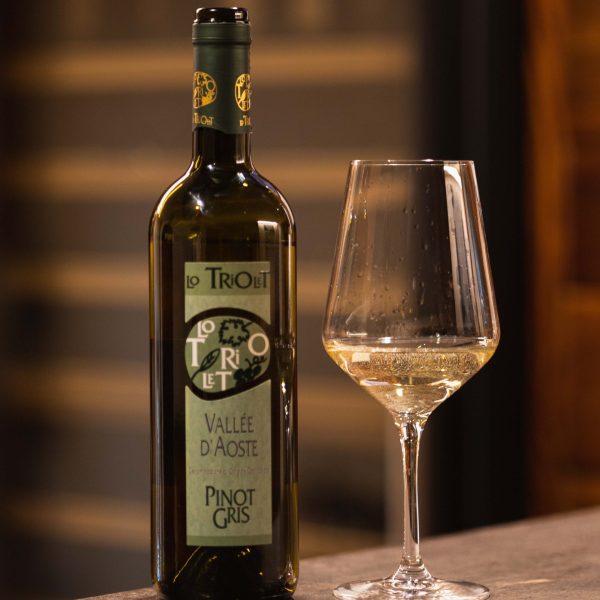 Pinot Gris DOC Valle d'Aosta Lo Triolet - Tascapan bicchiere e bottiglia