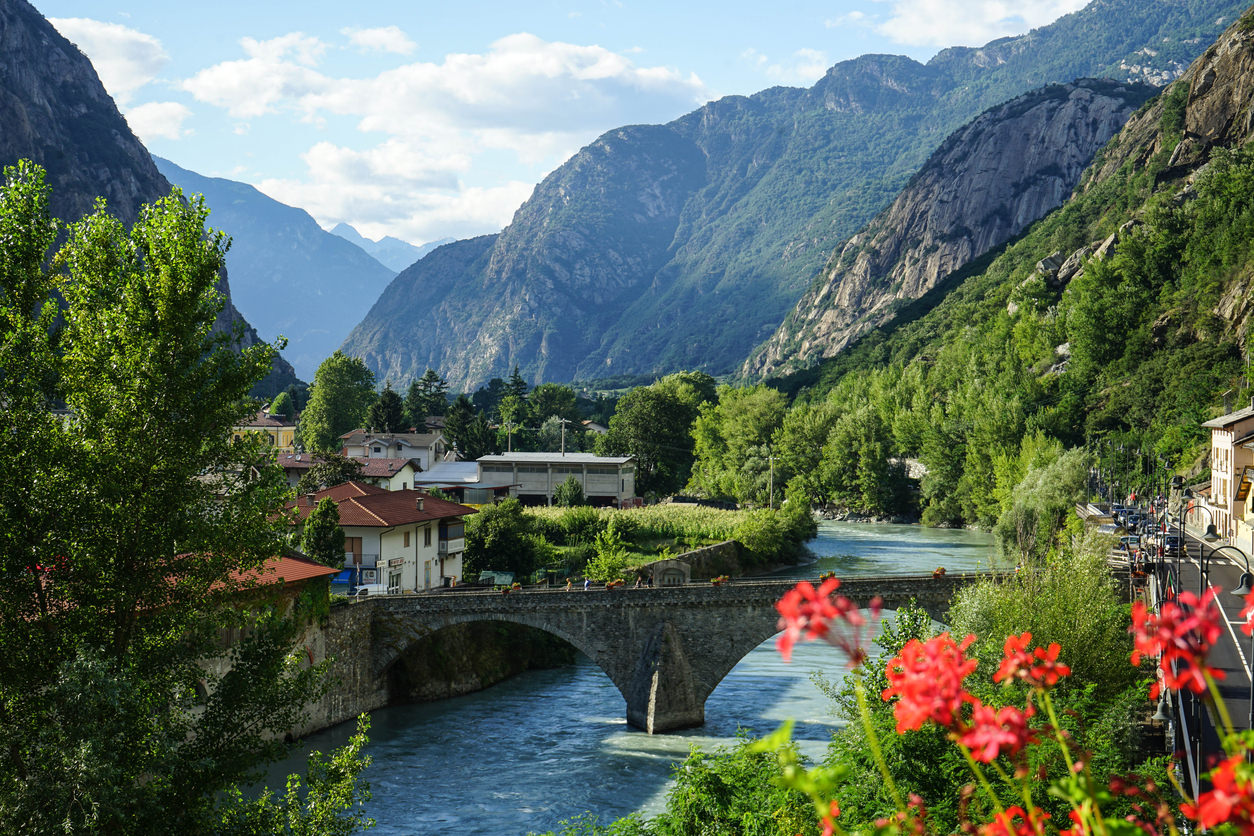 Old bridge on the Dora Baltea, Hone – Italy