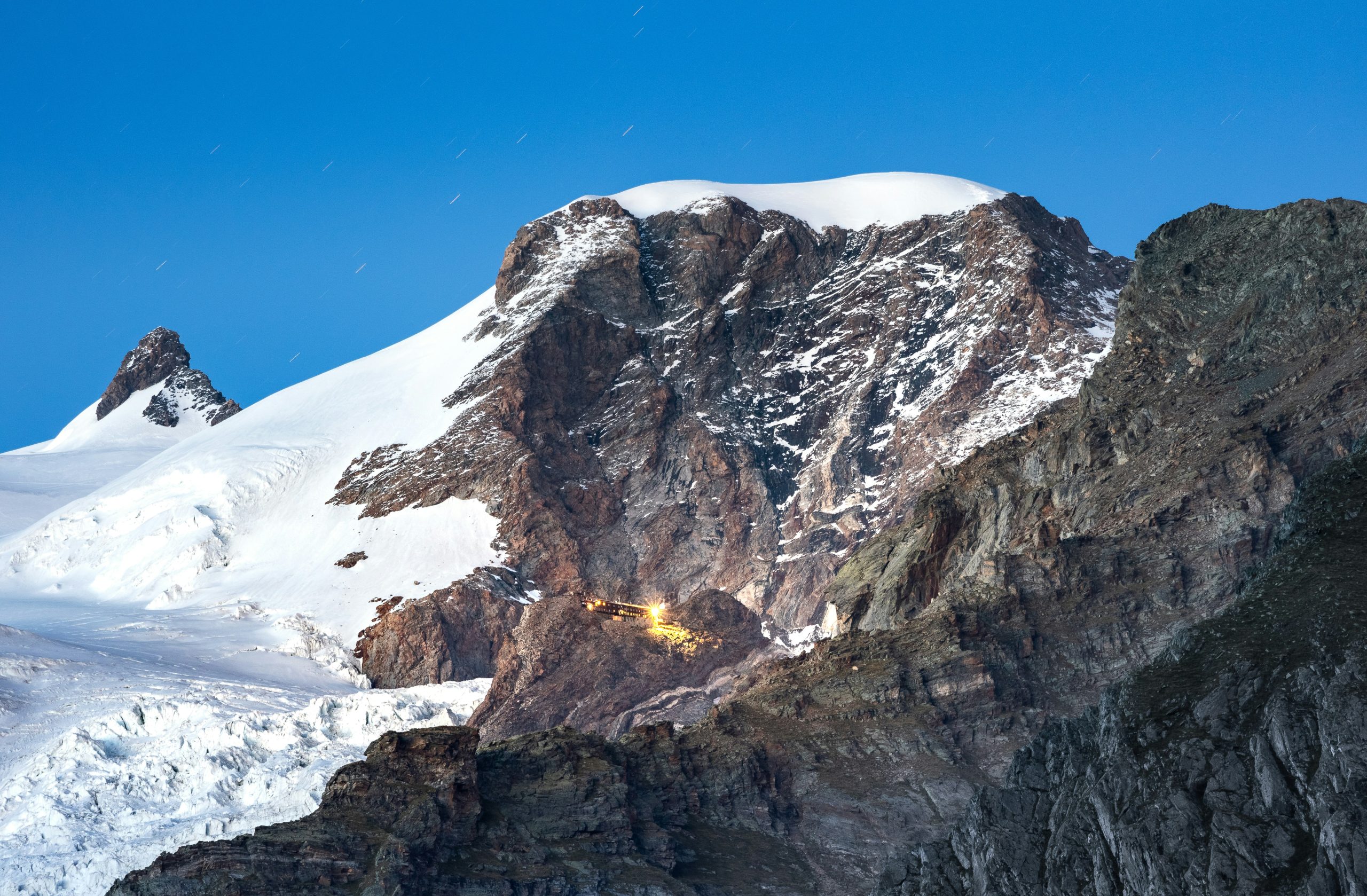 Rifugio Gnifetti Marek Piwnicki Rifugio Gnifetti Marek Piwnicki