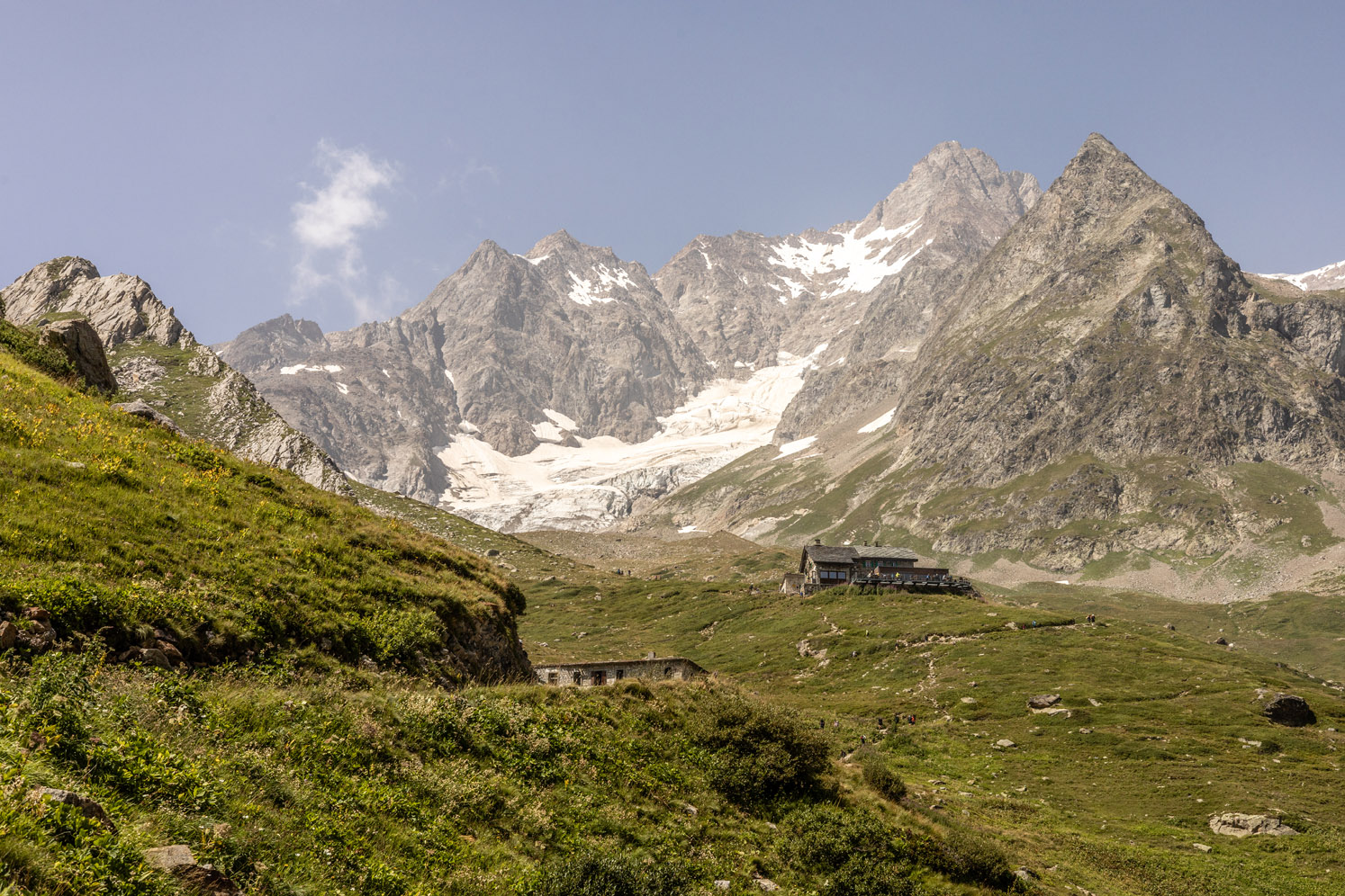 Rifugio Elisabetta Courmayeur Rifugio Elisabetta Courmayeur